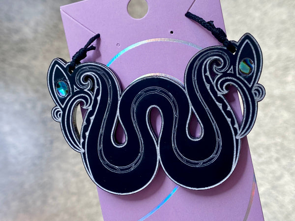 Pendant - Pekapeka