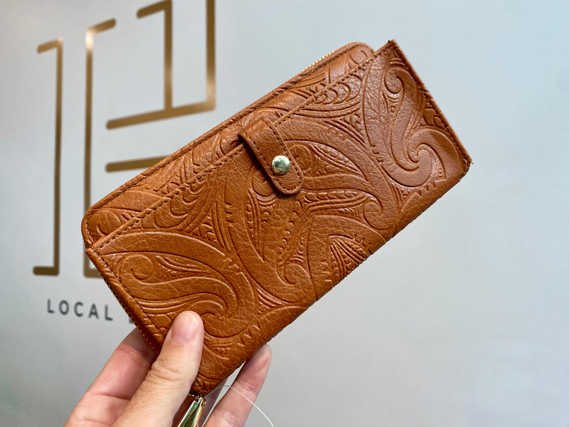 Miriama Grace Smith Purse