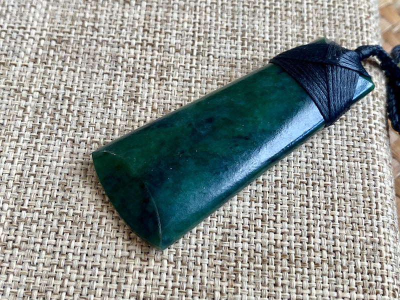 NZ Pounamu Toki pendant medium large