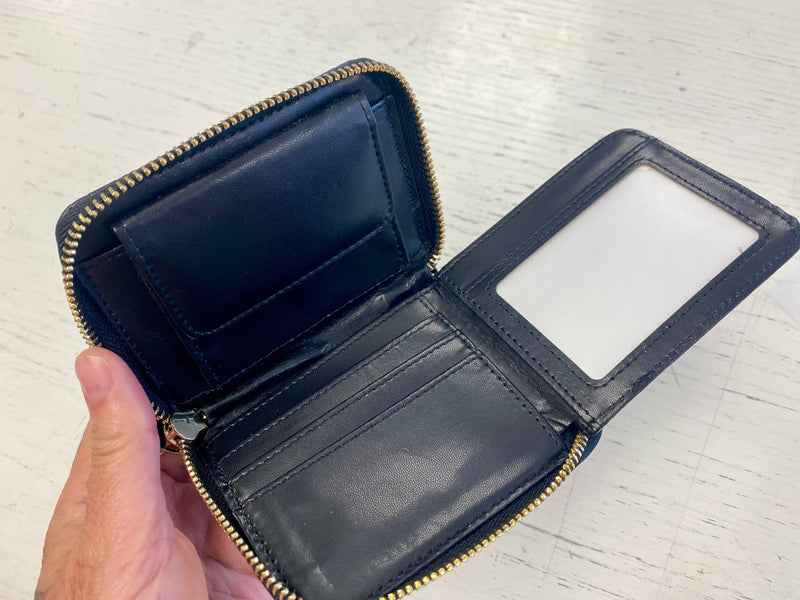 Miriama Grace Smith Wallet