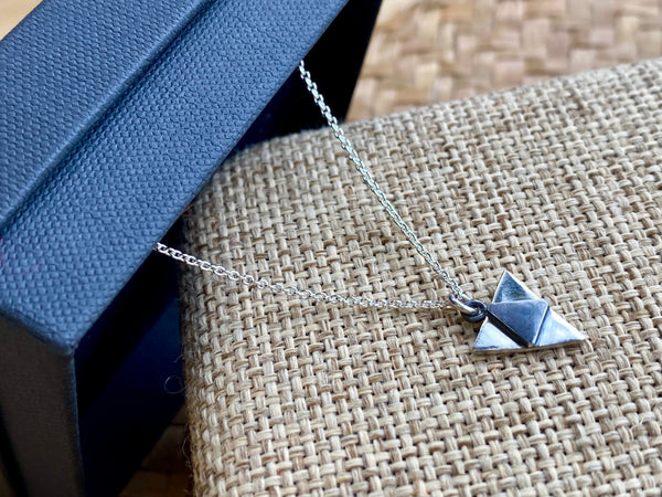 Aronui Pendant - silver