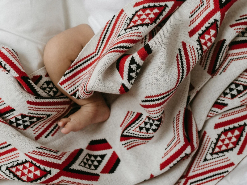 Tino Niho Paraikete Blanket - red