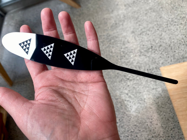Heru Hair Comb - Huia Niho