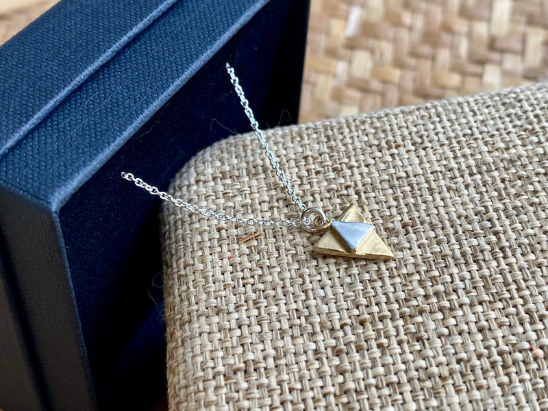 Aronui Pendant - 10ct gold plate