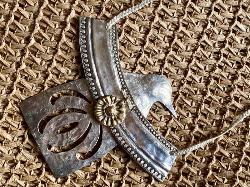 Vintage silver Messenger Bird necklace - bronze sun