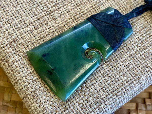 NZ Pounamu Toki pendant with koru medium