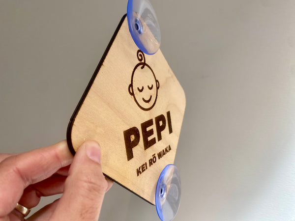 Pepi Kei Rō Waka Sign