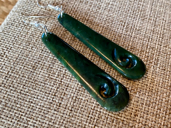 NZ Pounamu drop earrings - single koru