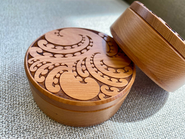 Papa Huia Box - Pitau