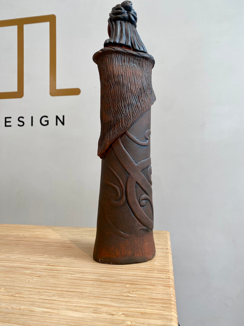 Mana Tangata Sculpture - Wahine