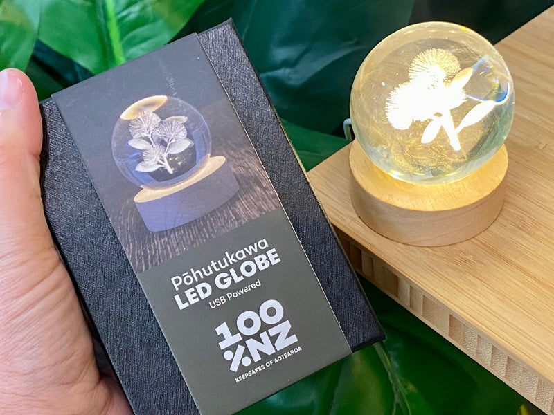 Pohutukawa LED Globe Light