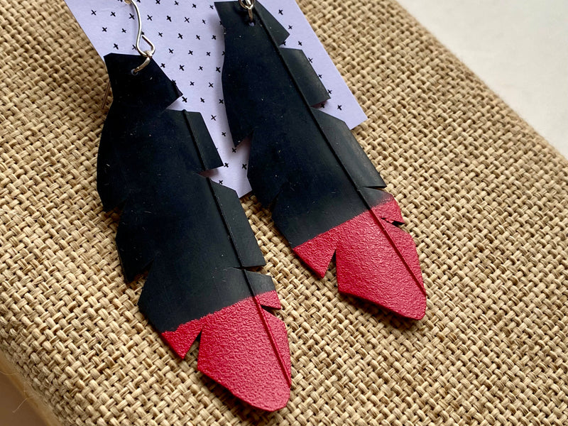 Rubber Feather earrings coloured tips assorted – HAPA