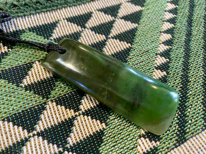 Pounamu Large Toki pendant