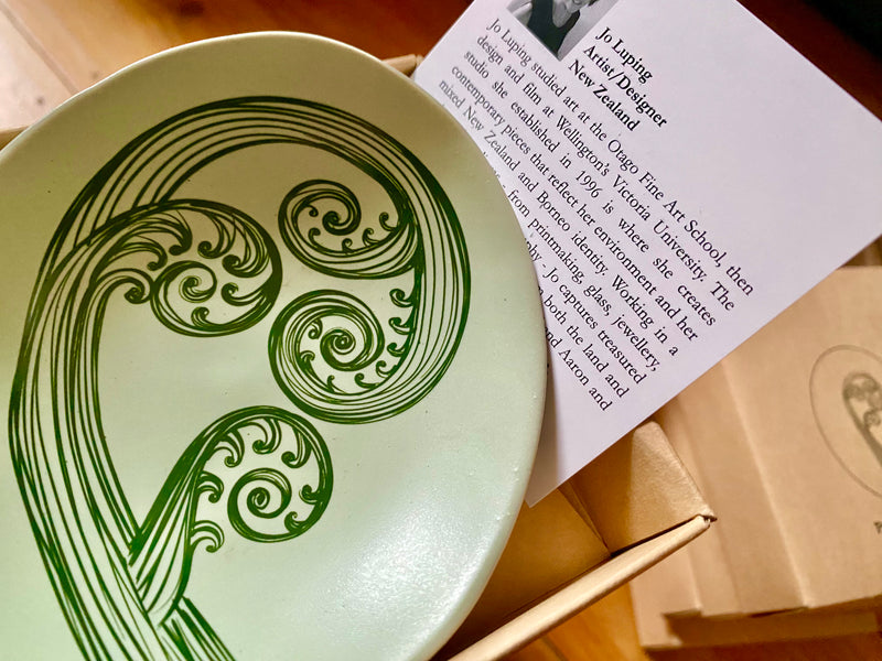 Ceramic Ponga Frond Dish - green