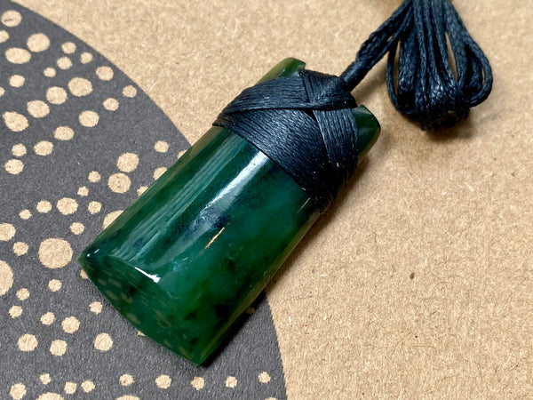 NZ Pounamu Toki pendant