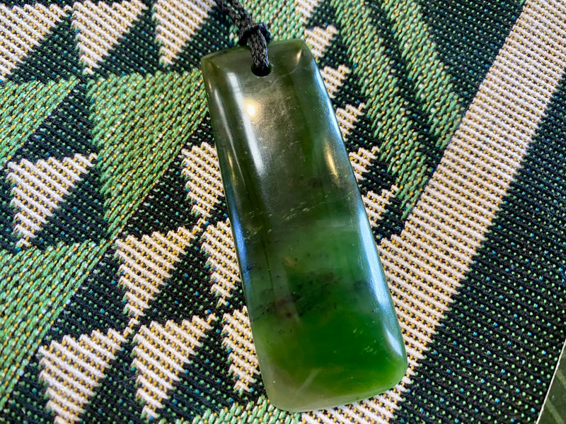 Pounamu Large Toki pendant