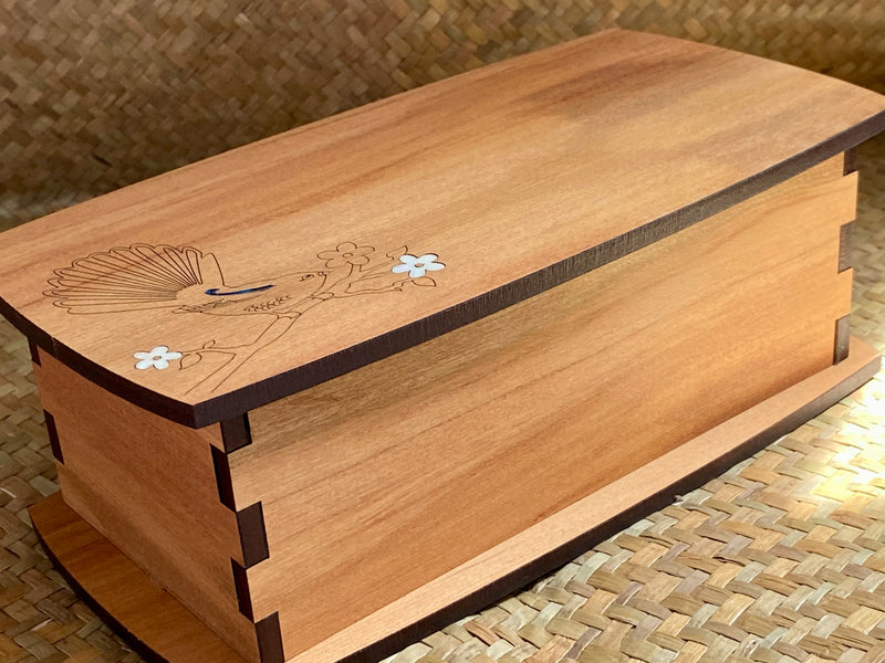 Rimu Jewellery Box with Fantail