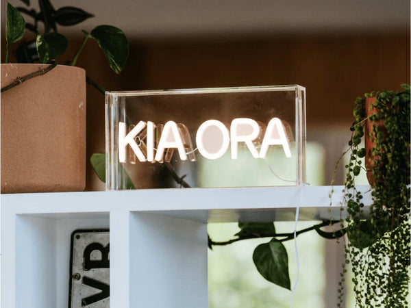 Kia Ora Neon Light