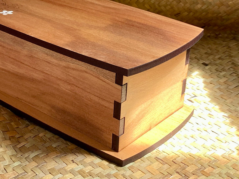 Rimu Jewellery Box with Fantail