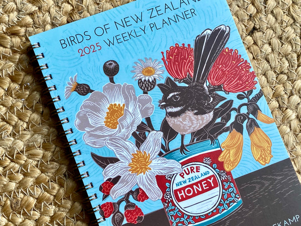 Birds of NZ Weekly Planner 2025