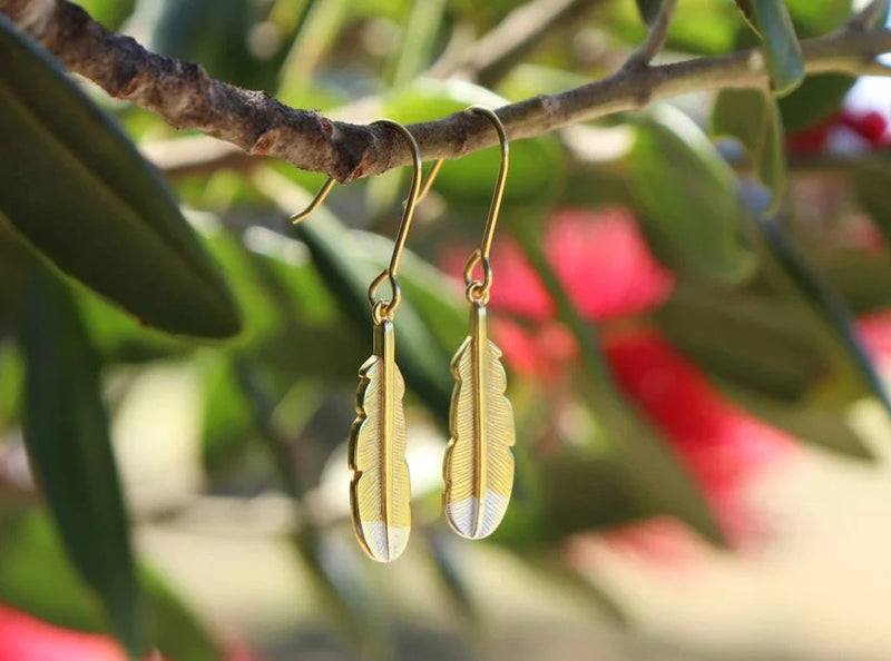 Little Taonga earrings - Huia Feather Drop