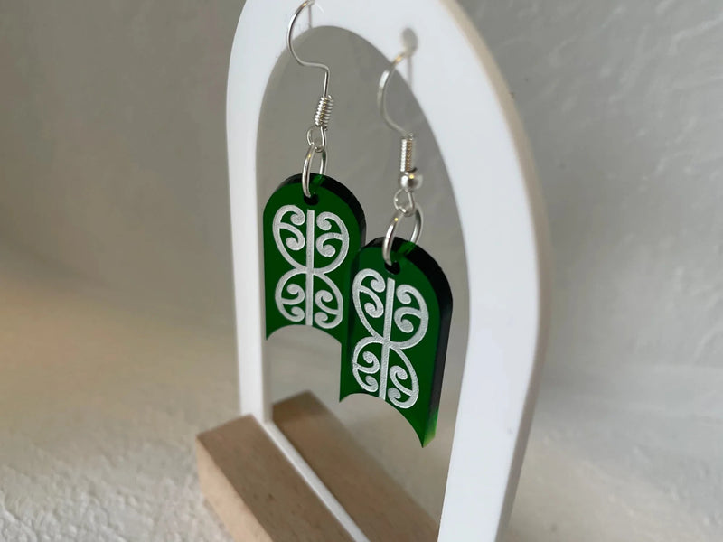 Mangopare Might earrings - midi