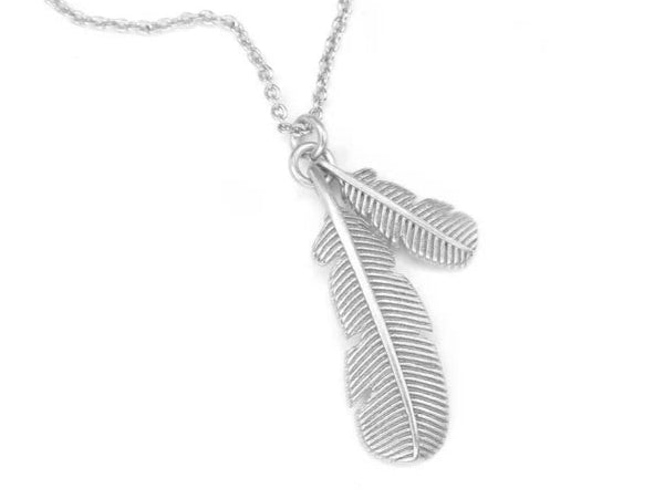 Little Taonga necklace - Double Huia Feathers