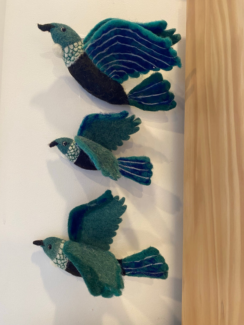 Set of 3 felted birds - Tūī