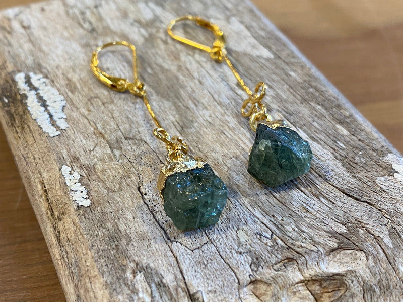 Green Sapphire Filigree Drop earrings